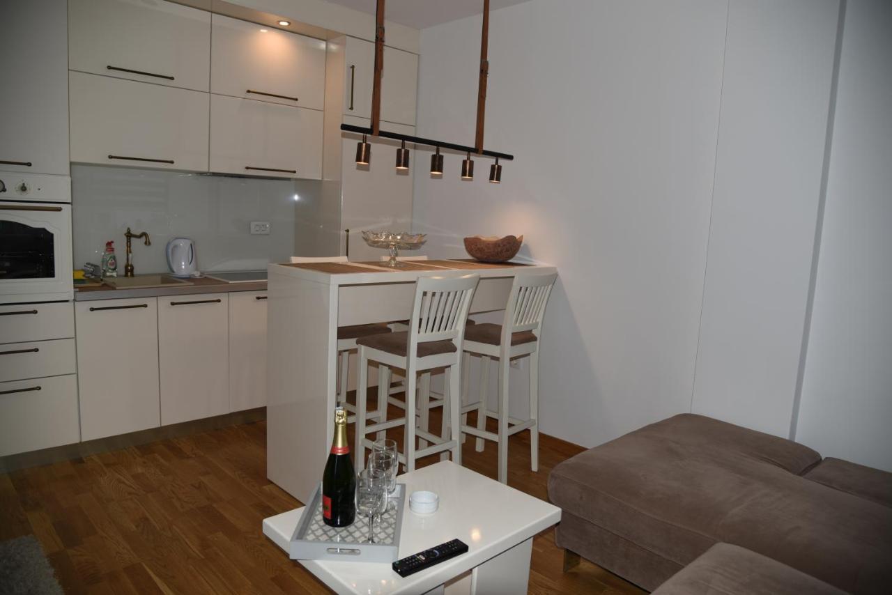 Apartment Lux Fontana ブドヴァ エクステリア 写真