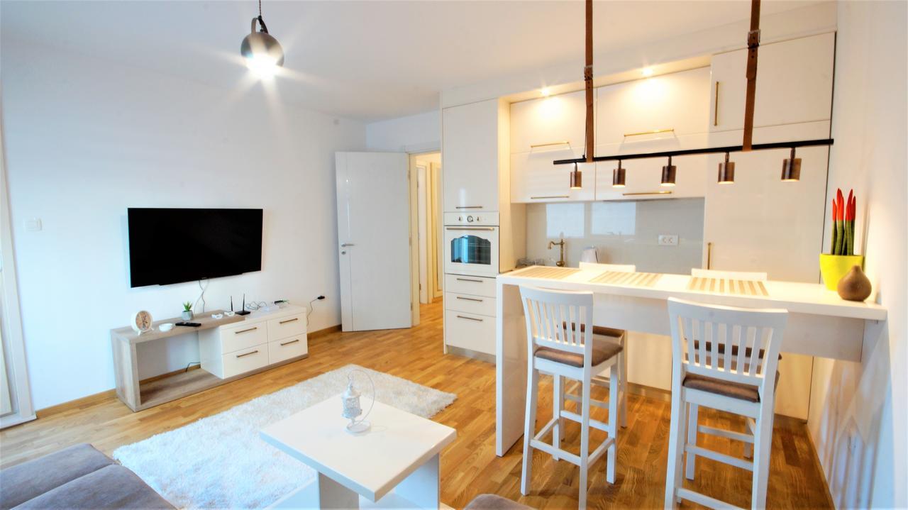 Apartment Lux Fontana ブドヴァ エクステリア 写真